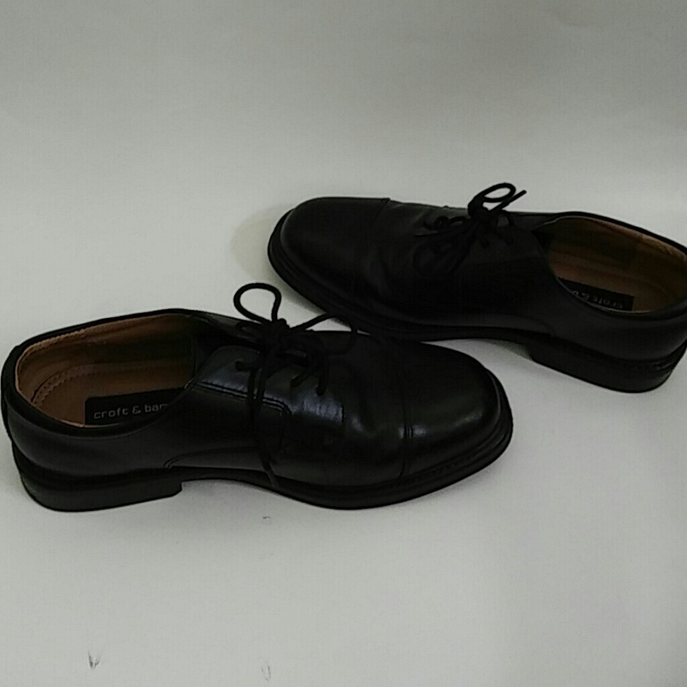 Mens dress shoes